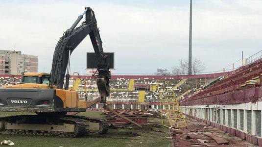 FOTO | Ziua în care se prăbuşeşete un "mit"! Cum arată stadionul Giuleşti după ce au început lucrările de demolare
