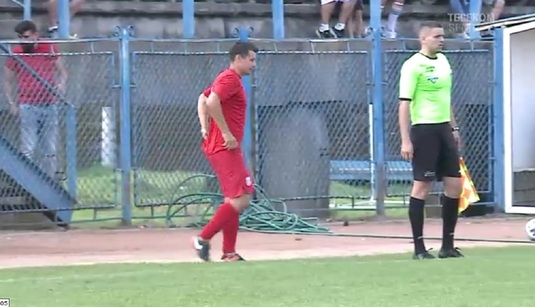 VIDEO | La 43 de ani, Iulian Miu s-a reapucat de fotbal şi a jucat primele sale minute: ”Sper să mizez pe el şi în campionat”. Cum s-a descurcat