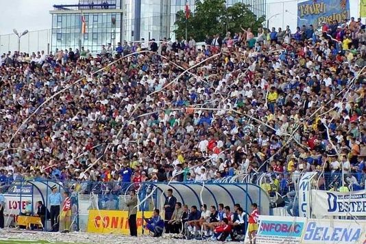 FCM Bacău revine în fotbalul românesc? Anunţul zilei: „Ofer gratuit palmaresul şi sigla, cu două condiţii”