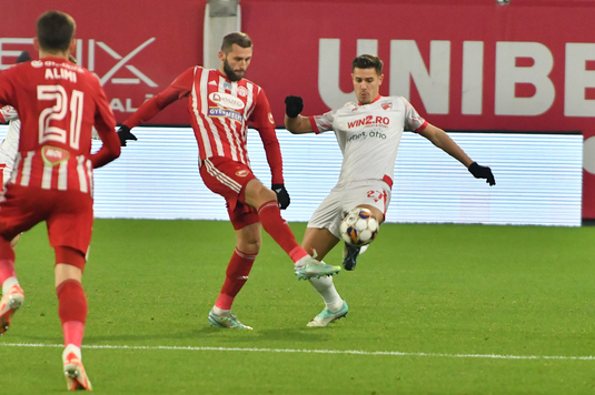 Dinamoviştii se simt nedreptăţiţi de arbitrajul din meciul cu Sepsi: ”Şi un om de pe stradă ar fi dat penalty”