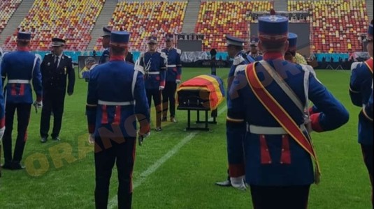Ultima dorinţă a lui Mircea Lucescu. Ce s-a întâmplat pe Arena Naţională după plecarea mulţimii | EXCLUSIV
