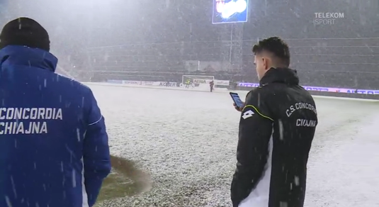 VIDEO | Ninge ca-n poveşti la Cluj. Jucătorii Concordiei au scos telefoanele şi au început să filmeze!