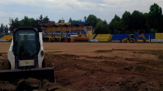FOTO | AFC Dunărea Călăraşi îşi pregăteşte stadionul pentru sezonul viitor! Cum au avansat lucrările