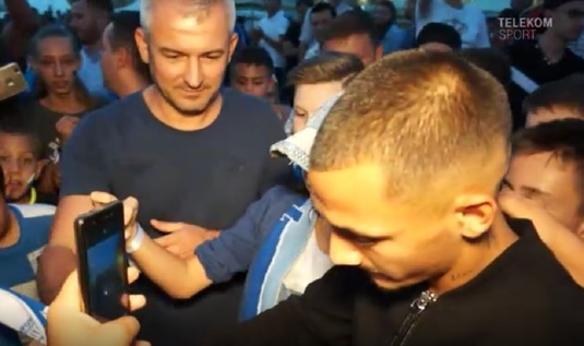 VIDEO | Alex Mitriţă a făcut senzaţie când a apărut la stadion. Cum au reacţionat fanii când l-au văzut