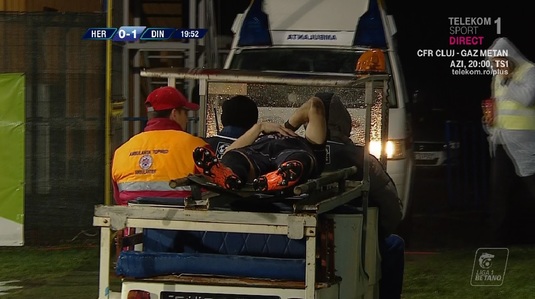 VIDEO | Terenurile din Liga 1 fac o nouă victimă. Accidentare serioasă la Hermannstadt - Dinamo