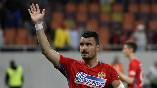 Ce spune Dan Petrescu despre interesul lui CFR Cluj pentru Constantin Budescu: ”Aş schimba sistemul pentru un asemenea jucător”