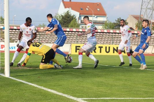 VIDEO | FC Voluntari - FC Hermannstadt 2-1. Ilfovenii s-au salvat matematic de la retrogadare. Miriuţă, în mare pericol