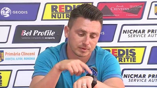 VIDEO | Pîrvulescu, băgat în şedinţă de antrenor. Cu ce l-a supărat fostul jucător de la FCSB pe Ilie Poenaru: "Mare amendă ce-ţi dau!"