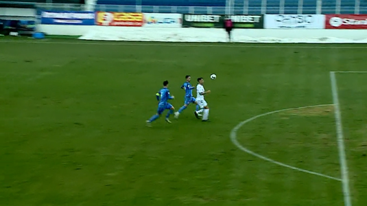 VIDEO Gol excepţional în Academica Clinceni - FC Voluntari. Betancor, lob perfect după o pasă de 60 de metri a lui Tamaş 
