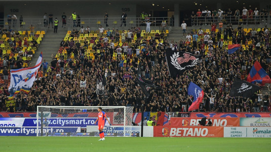 Derby-ul galeriilor pe Arena Naţională! FCSB şi Universitatea Craiova, împinse din spate de suporteri. Câţi fani au venit la meci