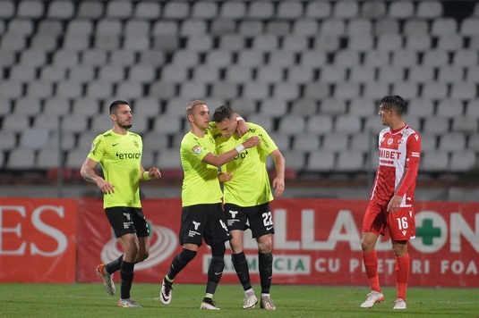 VIDEO | Dinamo - CFR Cluj 0-3, în Liga 1. Campioana a defilat în "Ştefan cel Mare" prin golurile lui Omrani, Debeljuh şi Deac