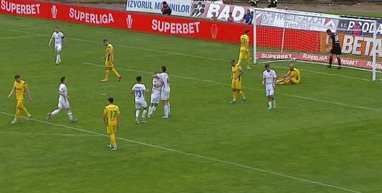 VIDEO | FC Botoşani - CS Mioveni 5-1. Au dat unul, au luat cinci. Stoican, la ultimul meci la botoşăneni. Ultima clasată a rămas doar cu golul de onoare