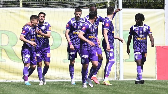 OFICIAL | Se destramă FC Argeş. Piteştenii au anunţat despărţirea de 13 fotbalişti. Garita şi fiul lui Marius Croitoru se numără printre ei