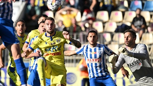 VIDEO | Petrolul - Poli Iaşi 3-1, în Superliga! "Lupii galbeni" au întors scorul şi au urcat pe locul secund în Superliga