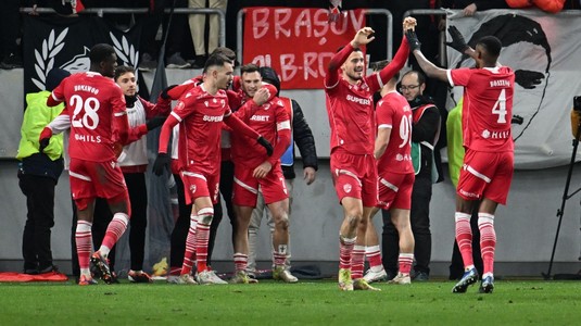 VIDEO | Unirea Slobozia - Dinamo 1-3. Victorie esenţială pentru ”câini” în lupta pentru play-off. Ialomiţenii se afundă în zona roşie