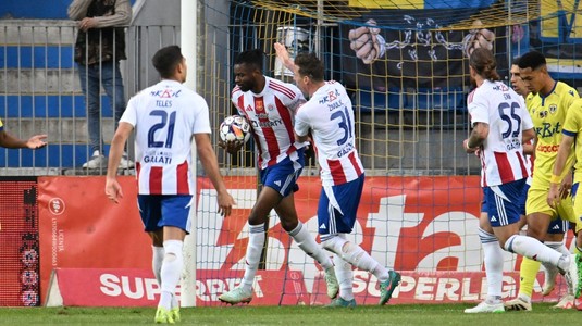 A făcut parte din echipa care a şocat play-out-ul, iar acum se transferă la o echipă de top din Superliga. Contract pe doi ani