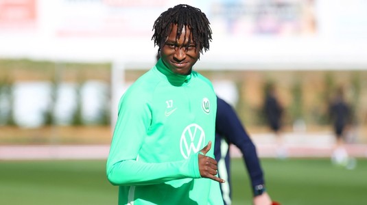 OFICIAL | Dinamo a prezentat al doilea transfer al zilei. Un francez trecut pe la Wolfsburg a semnat cu echipa din Ştefan cel Mare