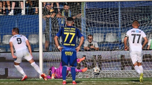 LIVE VIDEO | Unirea Slobozia - Csikszereda, ACUM. Aganovic dă lovitura înainte de pauză cu o execuţie superbă din lovitură liberă