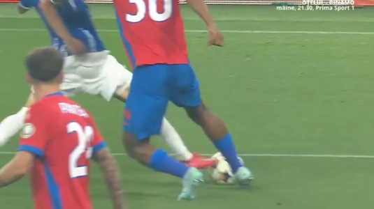 VIDEO | Fază controversată în FCSB - Farul. ”Marinarii” au egalat dintr-un penalty discutabil, acordat după minute bune de verificări