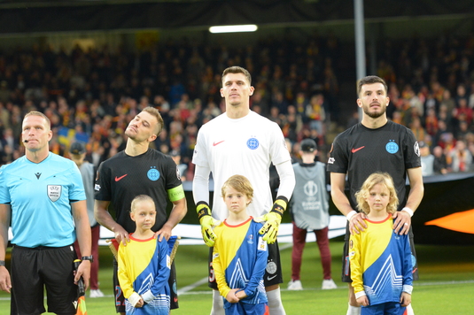 Ştefan Târnovanu răsuflă uşurat, după ce a închis poarta FCSB, în meciul cu Go Ahead Eagles: ”E o bucurie foarte mare”