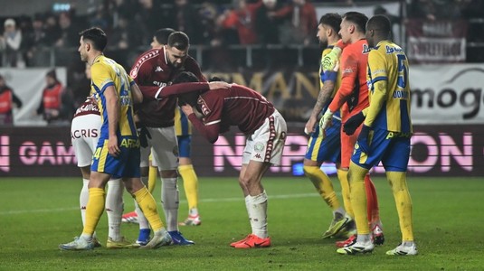 A venit nota de plată! Jandarmeria Capitalei a aplicat sancţiuni dure după partida Rapid - Petrolul