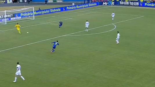 LIVE VIDEO Unirea Slobozia - Farul, ACUM, pe orangesport.ro. Claudiu Niculescu debutează la gazde. A început partida