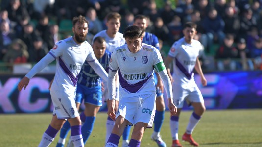 VIDEO | FC Argeş - Farul Constanţa 1-0. Piteştenii au revenit pe loc de play-off. Rezultat uriaş pentru trupa lui Andone