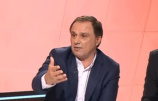 "Deja a intrat pe porţile naţionalei". Basarab Panduru, "vrăjit" de fundaşul care a impresionat încă de la primele minute în Superliga