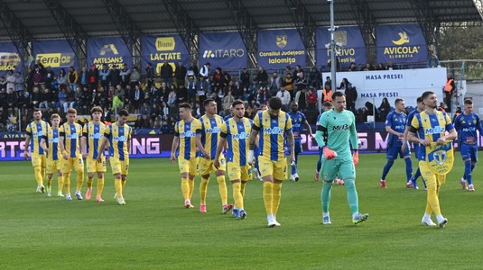  VIDEO | Unirea Slobozia - Petrolul 1-2. ”Lupii” respiră cu Topal pe bancă. Ialomiţenii au condus, dar au jucat aproape tot meciul în 10