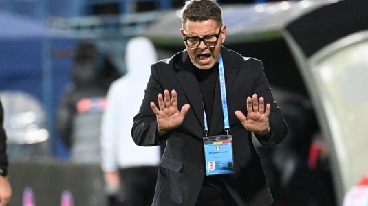 Flavius Stoican a făcut SHOW la conferinţa de presă, după ce a fost învins la debut de FCSB: ”Rădoi? Fratele meu, dar aş vrea să-l mănânc”