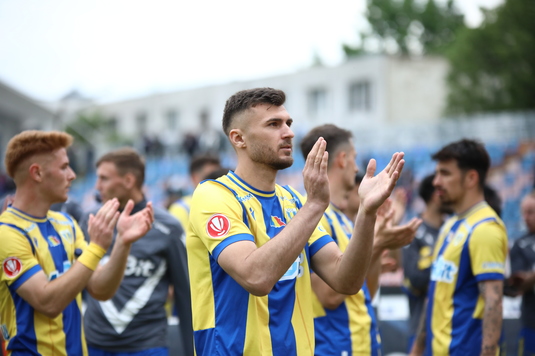 Transfer neaşteptat! Adi Chică-Roşă a spus adio Petrolului, dar continuă în Superliga