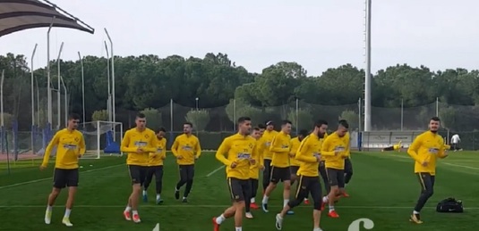 VIDEO | Primul antrenament al FCSB din 2018. "Avem cele mai bune condiţii de pregătire pe care le-a avut vreodată un club din România"