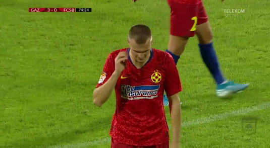 VIDEO | Dezastrul continuă la FCSB! Chorbadzhiyski a fost eliminat şi el la debutul în tricoul roş-albastru
