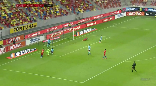 VIDEO | Adrian Petre, la un pas de gol la două minute de la debutul la FCSB! Ratare uluitoare a atacantului adus de Becali
