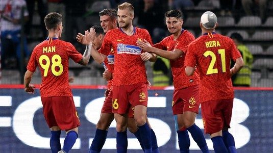 FOTO | FCSB, în zece oameni la debutul în Europa League :). Gafă a oficialilor "roş-albaştri": au anunţat primul 11, dar au omis un fotbalist