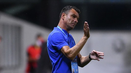 Toni Petrea, explicaţii pentru schimbarea lui Buş: "Nu e vorba de nemulţumire!". Reacţia antrenorului FCSB după calificarea în turul doi al Europa League