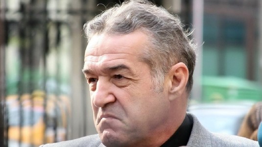 EXCLUSIV | "Joacă pe chef, pe pofte" Gigi Becali, avertizat ca îşi ia mare ţeapă cu un jucator: "Doarme pe teren la fiecare meci"