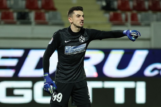 Gigi Becali a încercat să-l transfere pe Andrei Vlad imediat după meciul cu FC Argeş. Unde a vrut să-l vândă: ”Mi-e milă de el, dar nu mai apără”
