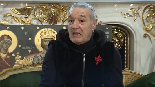 Un designer român cunoscut, omul care îi face lui Becali hainele cu însemnele crucii! Preţul halucinant al acestora: ”Sunt exclusiv la comandă”