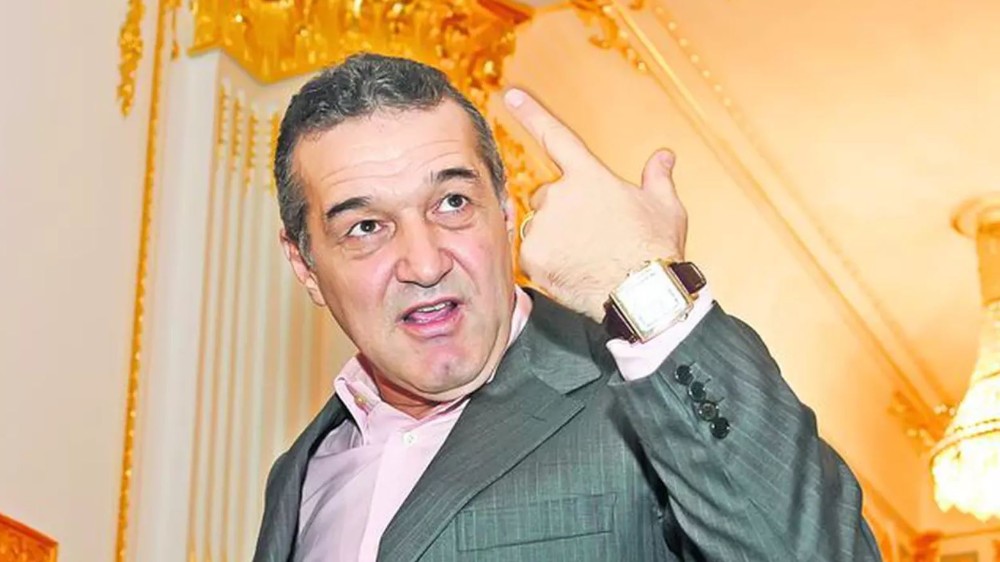 E gata! Becali şi-a găsit atacant la FCSB. Fotbalistul este deja în lotul echipei şi poate juca în locul lui Bîrligea: "Dacă tot l-am luat..."