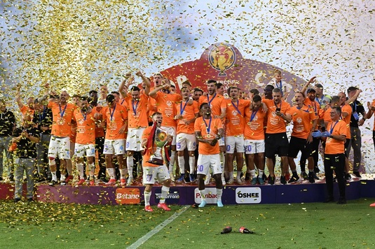 FCSB ia Supercupa şi porneşte la atac spre Liga Campionilor: "N-am mai văzut de mult, în România, o echipă care să joace aşa"