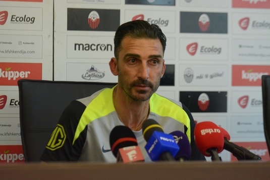 Elias Charalambous nu s-a abţinut după eşecul de la Skopje: "Un pas înapoi"! Antrenorul campioanei a remarcat un fotbalist: "Bine că l-am avut"