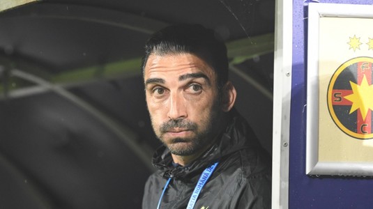 A jucat la Steaua şi a antrenat FCSB, iar acum îl atacă pe Charalambous: "Cum mai intri tu în cabina aia? Prea multă umilinţă”