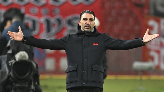 ”Simte că în România nu a primit recunoaştere pentru munca făcută la FCSB?”. Continuă reacţiile după răbufnirea lui Charalambous din conferinţa de presă: ”Eu pot să îi înţeleg ieşirea nervoasă!” 