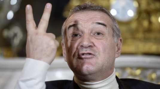 Becali a găsit mijlocaş pentru FCSB: transferul costă 1,2 milioane de euro! Negocierile sunt în toi
