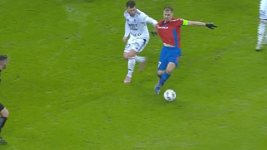 "Asta e o porcărie. Olaru nu simulează". Mihai Stoica a răbufnit la adresa centralului Iulian Călin