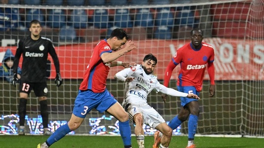 ”Eşti cel mai slab de pe teren!”. A comis multe erori şi a ajuns cel mai criticat jucător de la FCSB după eşecul de la Botoşani