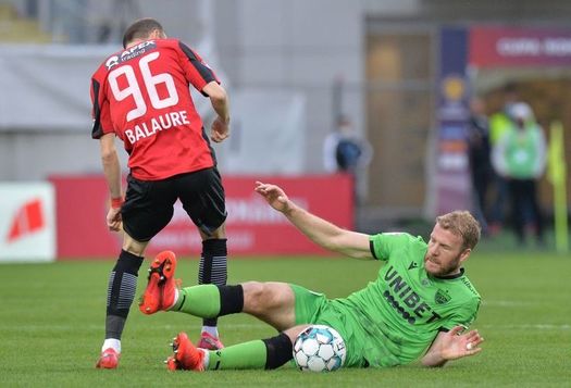 VIDEO | Astra - Dinamo 0-0. Egalitate într-un cu puţine ocazii mari de gol la redebutul lui Uhrin Jr. pentru "câini"