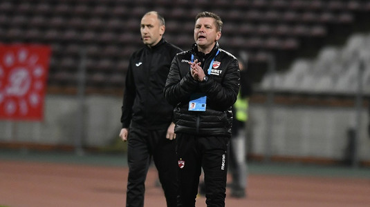 Suporterii dinamovişti se înclină în faţa noului antrenor: ”Suntem norocoşi să avem lângă noi un profesionist ca Duşan Uhrin”