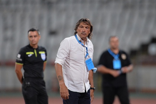 Bonetti îi duce cu vorba pe şefii lui Dinamo: "Marţi am vorbit cu el, mi-a spus că revine, apoi nu m-a mai sunat!". Italianul, testat pozitiv cu COVID-19